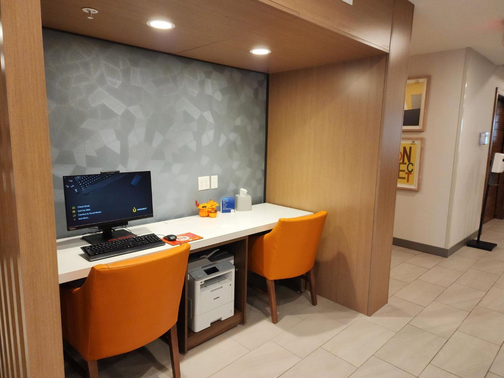 Holiday Inn Express Hotel & Suites Idaho Falls By Ihg Exteriér fotografie